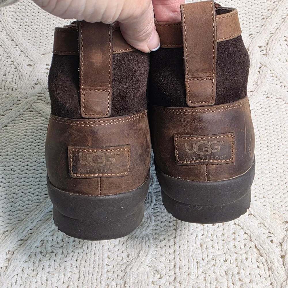 UGG Cecile Duck Boots Brown Waterproof Leather Shearling Women 10 Excellent